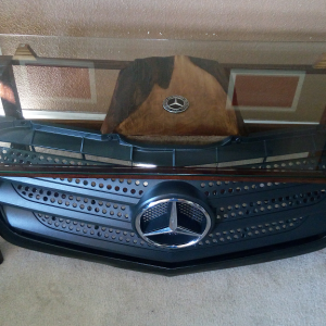Mercedes Table